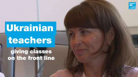 The Ukrainian teachers giving classes from the front line