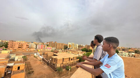 Sudan fighting sparks communications blackout in Khartoum, disease outbreaks