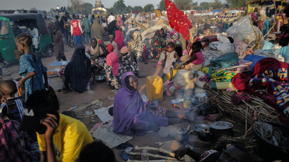 Guerre au Soudan : "Tout le monde cherche sa mère, son frère ou son fils"